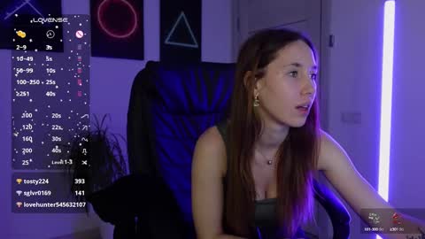 Snapshot of agelina_summer chatting on 02-01-25, 09:40 Agelina Lilly Laura online show from 02-01-25, 09:40
