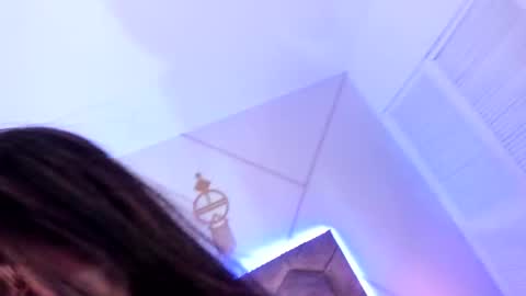 Snapshot of aggy_castel chatting on 03-06-25, 05:14 Aggy online show from 03-06-25, 05:14