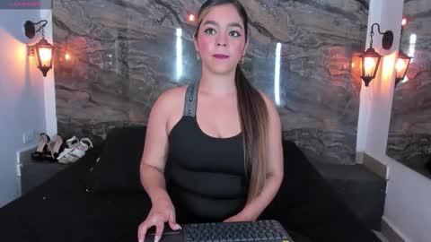 agnes_02 online show from 09-28-25, 12:10