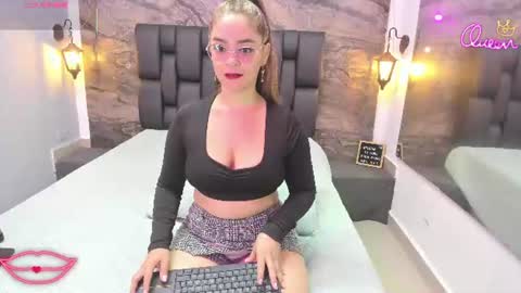 agnes_02 online show from 06-27-26, 12:10