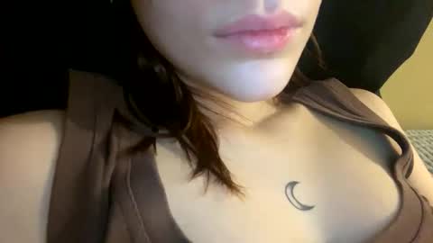 Snapshot of agnes_your chatting on 10-04-25, 07:34 Agnes online show from 10-04-25, 07:34