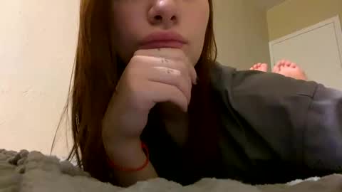 Snapshot of agnes_your chatting on 11-22-25, 11:04 Agnes online show from 11-22-25, 11:04