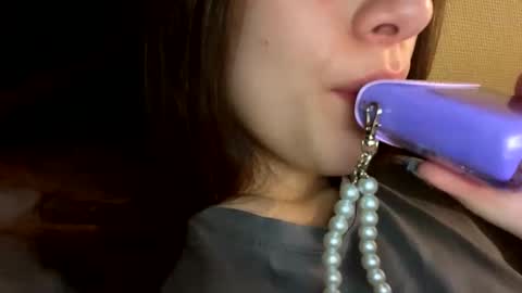 Snapshot of agnes_your chatting on 11-29-25, 10:07 Agnes online show from 11-29-25, 10:07