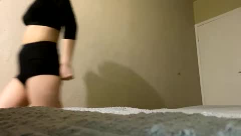 Snapshot of agnes_your chatting on 12-18-25, 10:16 Agnes online show from 12-18-25, 10:16