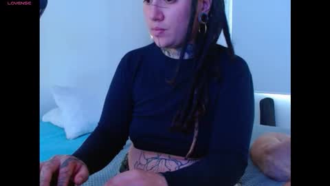 Snapshot of agness_6 chatting on 12-19-25, 04:58 Agness online show from 12-19-25, 04:58