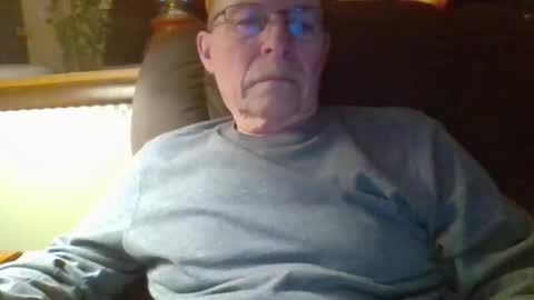 Snapshot of aguynrkfrd chatting on 01-06-26, 10:30 aguynrkfrd online show from 01-06-26, 10:30