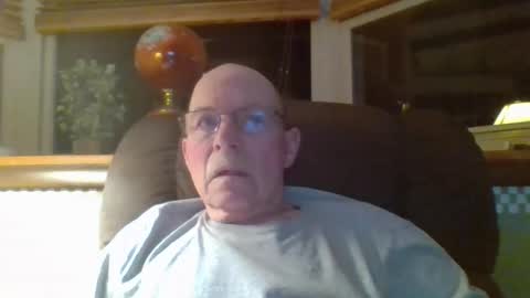 Snapshot of aguynrkfrd chatting on 03-31-26, 08:26 aguynrkfrd online show from 03-31-26, 08:26