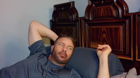 Blue Eyed Handsome Man online show from 03-15-26, 12:33