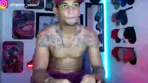 Snapshot of aharon_sexo1 chatting on 01-08-25, 04:23 Aharon Zamora online show from 01-08-25, 04:23