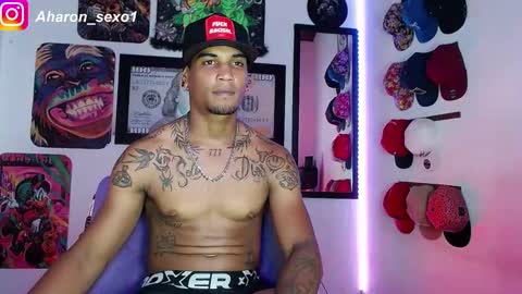 Snapshot of aharon_sexo1 chatting on 01-08-25, 07:34 Aharon Zamora online show from 01-08-25, 07:34