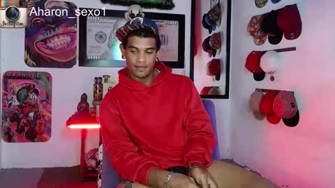 Snapshot of aharon_sexo1 chatting on 01-26-25, 05:02 Aharon Zamora online show from 01-26-25, 05:02