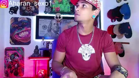 Snapshot of aharon_sexo1 chatting on 02-03-25, 04:57 Aharon Zamora online show from 02-03-25, 04:57