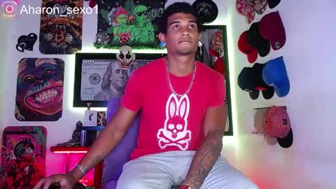 Snapshot of aharon_sexo1 chatting on 03-01-25, 02:37 Aharon Zamora online show from 03-01-25, 02:37