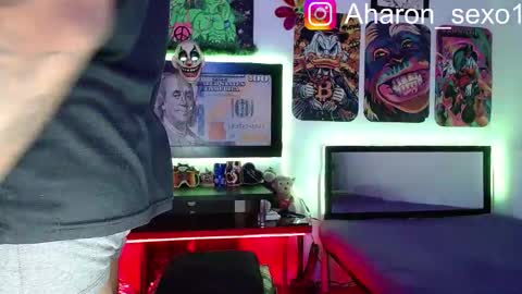 Snapshot of aharon_sexo1 chatting on 03-09-25, 11:56 Aharon Zamora online show from 03-09-25, 11:56