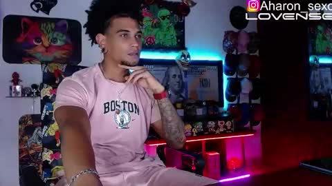 Snapshot of aharon_sexo1 chatting on 10-17-25, 07:33 Aharon Zamora online show from 10-17-25, 07:33