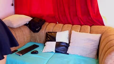 AHNAY online show from 04-25-26, 07:22