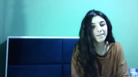 Selena online show from 12-18-24, 04:39