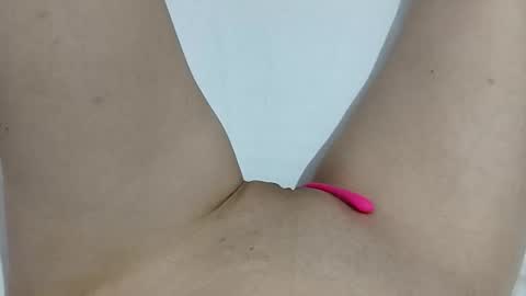 Snapshot of ahsexi chatting on 02-07-26, 06:28 Taylor online show from 02-07-26, 06:28