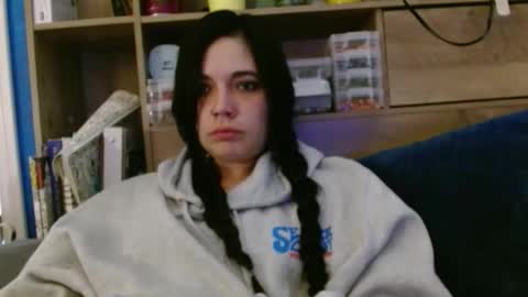 Kat online show from 04-01-26, 06:49