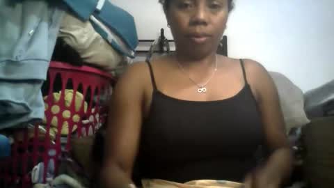 Aicha boobs online show from 05-29-26, 01:58