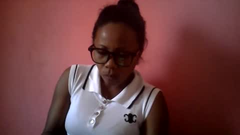 Snapshot of aicha_boobs chatting on 06-10-26, 06:56 Aicha boobs online show from 06-10-26, 06:56