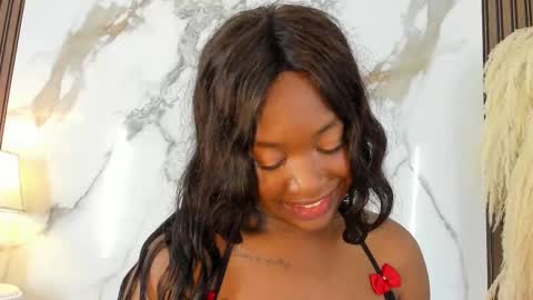 Aida  online show from 03-06-25, 03:13