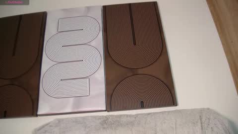 Aida  online show from 02-13-26, 11:39