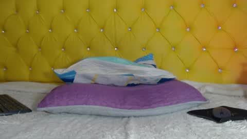 Snapshot of aidan_twink chatting on 01-24-25, 02:07 AIDAN online show from 01-24-25, 02:07