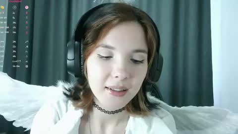 Snapshot of aidathome chatting on 06-18-26, 04:33 Ruby online show from 06-18-26, 04:33