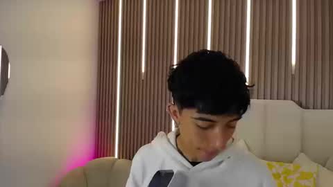 Aiden online show from 02-20-26, 12:49