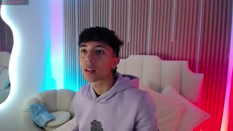 Aiden online show from 03-03-26, 12:44