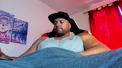 Snapshot of aidenbrites chatting on 09-09-25, 02:49 Aiden Brites online show from 09-09-25, 02:49