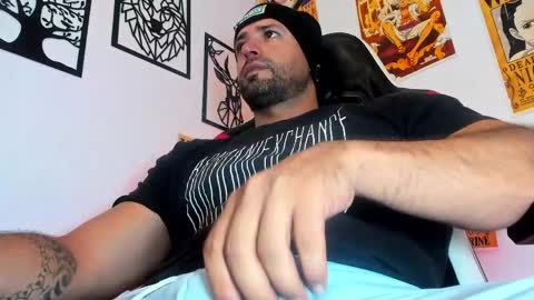 Aiden Brites online show from 04-23-26, 03:58