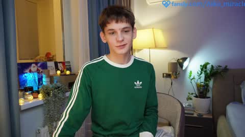 Snapshot of aiko_miracle chatting on 12-09-24, 03:11 birthday here online show from 12-09-24, 03:11