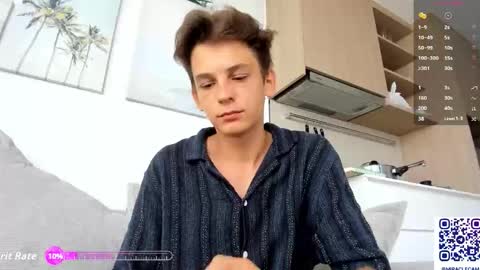 Snapshot of aiko_miracle chatting on 10-14-25, 12:55 birthday here online show from 10-14-25, 12:55