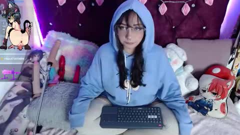 Snapshot of aiko_yagami chatting on 10-09-25, 03:15 Aiko online show from 10-09-25, 03:15