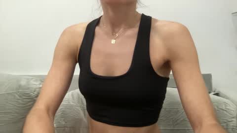 Aile online show from 12-31-24, 11:53