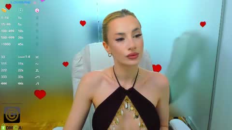 Snapshot of aileen_williams chatting on 06-13-26, 07:39 Allie online show from 06-13-26, 07:39
