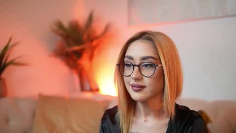  Aileen  online show from 02-05-26, 09:08