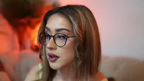  Aileen  online show from 04-19-26, 08:22