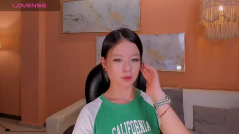  AILEEN VEGA  online show from 03-08-25, 08:25