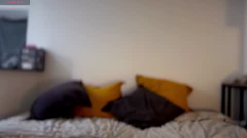 Snapshot of ailelea chatting on 07-22-26, 10:01 123 online show from 07-22-26, 10:01