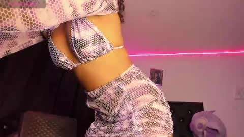 ailen and aria online show from 06-07-26, 06:17