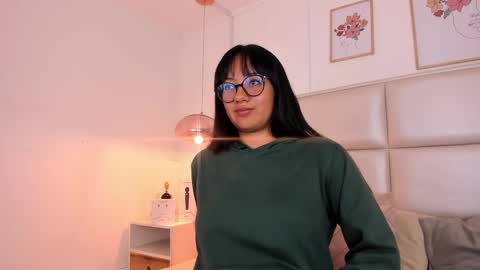 Aily Yozuko online show from 03-01-25, 07:19