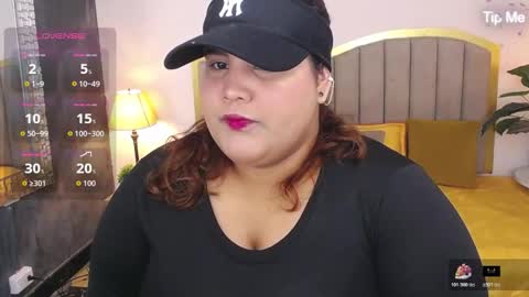 Snapshot of ailyn_rouss chatting on 10-20-25, 01:33 Ailyn rouss online show from 10-20-25, 01:33