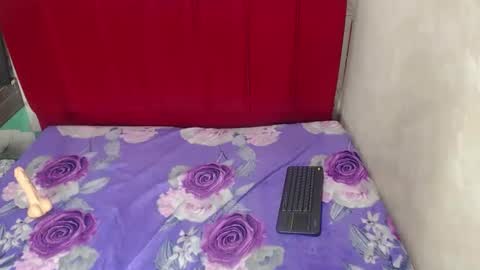 ailyncastrocm101 online show from 03-08-26, 09:40