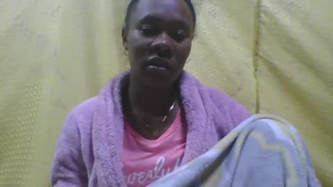 Snapshot of aimee982179 chatting on 06-29-26, 02:28 aimee982179 online show from 06-29-26, 02:28