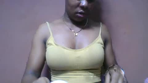 Snapshot of aimee982179 chatting on 07-11-26, 05:10 aimee982179 online show from 07-11-26, 05:10