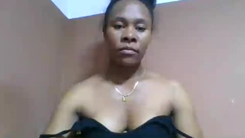 Snapshot of aimee982179 chatting on 07-21-26, 07:05 aimee982179 online show from 07-21-26, 07:05