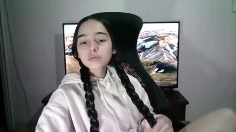 Snapshot of aineangeel chatting on 02-26-25, 12:05 AINE online show from 02-26-25, 12:05